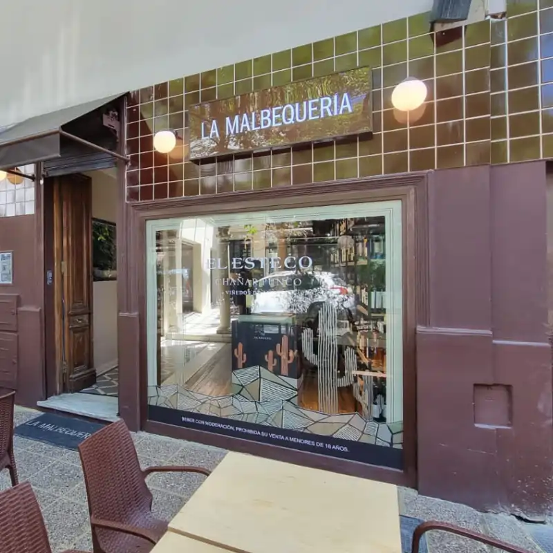 Foto de Vidriera de Vinoteca